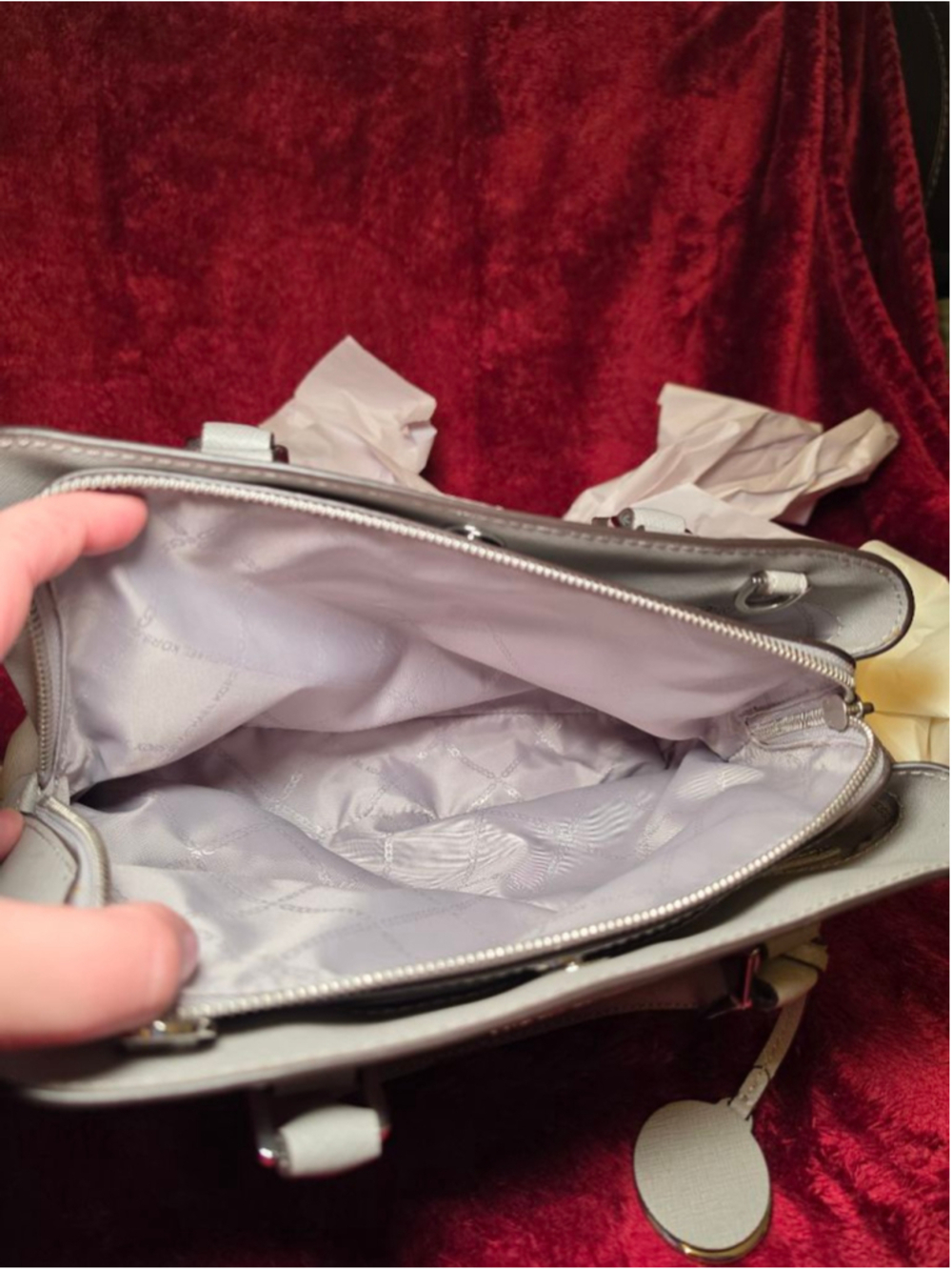 Michael Kors Savannah Saffiano Leather Light Gray Shoulder Bag w/ Crossbody - Picture 5 of 8